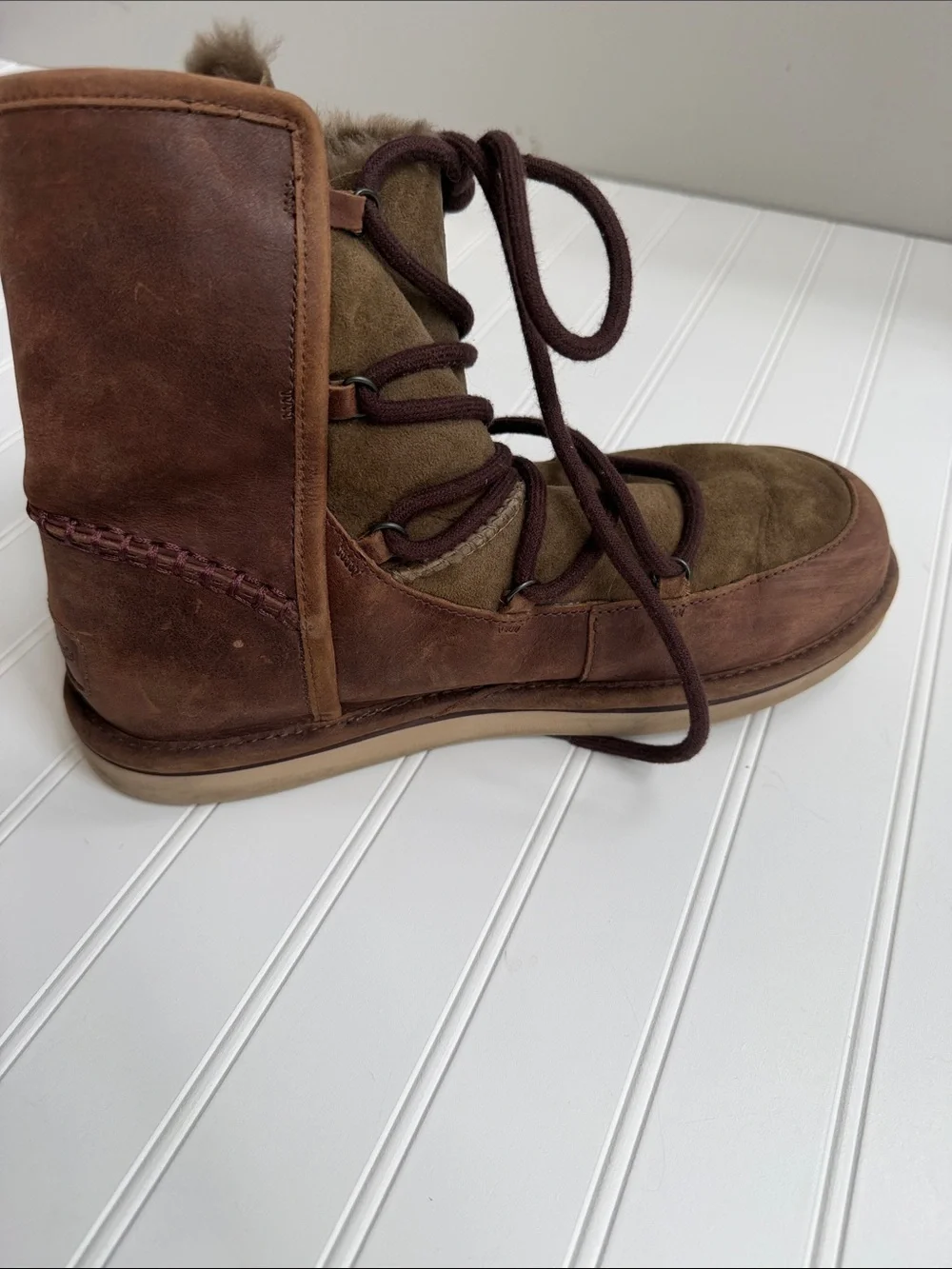 UGG Australia Men’s 1007710 Brown Shearling Lined Lace-Up Winter Boots Size 10